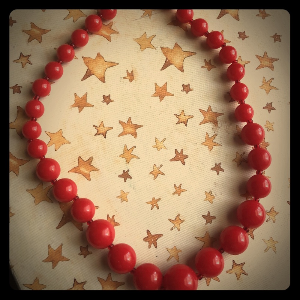 Red bead necklace
